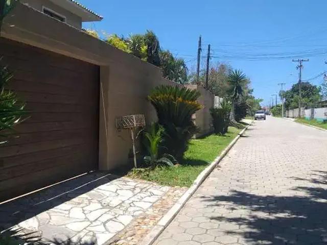 Casa / Sobrado para Venda em Florianópolis/SC Campeche 4 Quartos