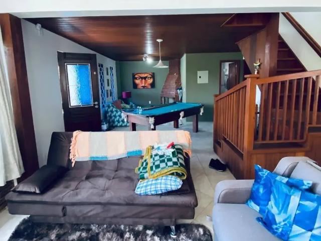 Casa / Sobrado para Venda em Florianópolis/SC Campeche 4 Quartos