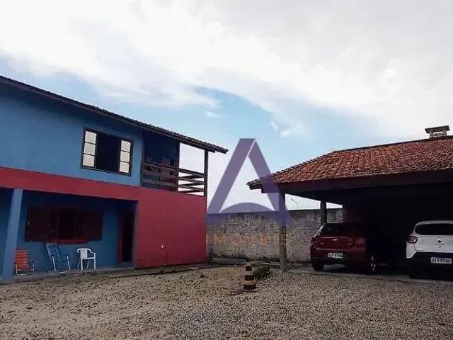 Casa / Sobrado para Venda em Florianópolis/SC Campeche 5 Quartos