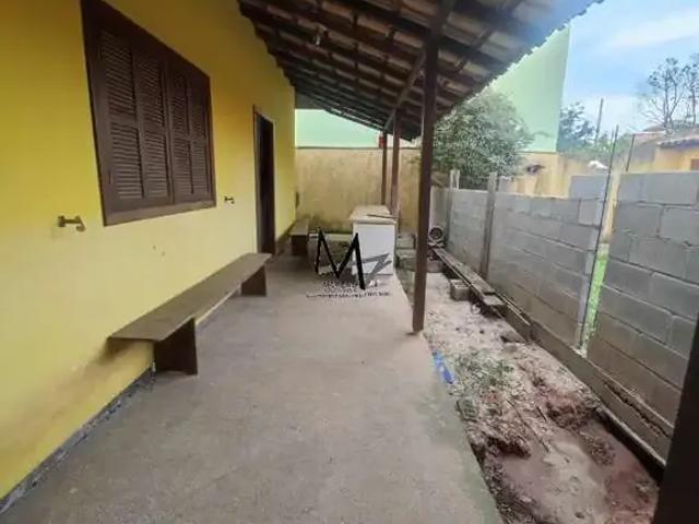 Casa / Sobrado para Venda em Florianópolis/SC Campeche 5 Quartos