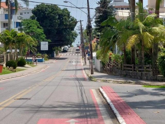 Casa / Sobrado para Venda em Florianópolis/SC Canasvieiras 14 Quartos