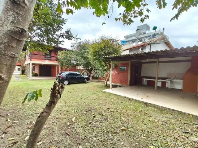 Casa / Sobrado para Venda em Florianópolis/SC Canasvieiras 3 Quartos