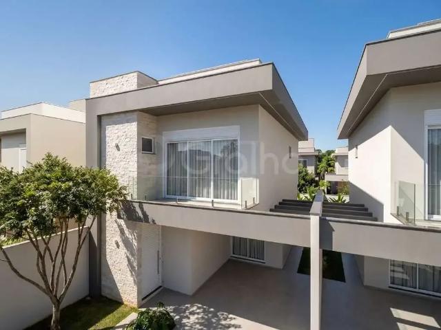 Casa / Sobrado para Venda em Florianópolis/SC Canasvieiras 3 Quartos