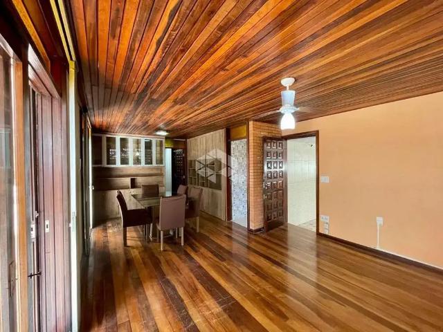 Casa / Sobrado para Venda em Florianópolis/SC Canasvieiras 3 Quartos