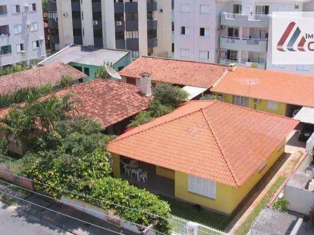 Casa / Sobrado para Venda em Florianópolis/SC Canasvieiras 3 Quartos