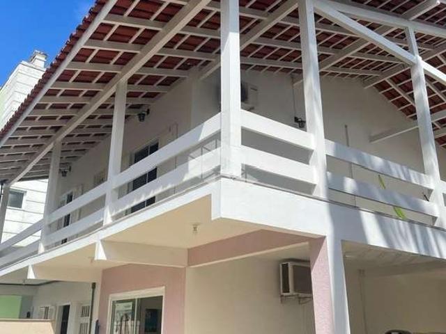 Casa / Sobrado para Venda em Florianópolis/SC Canasvieiras 4 Quartos