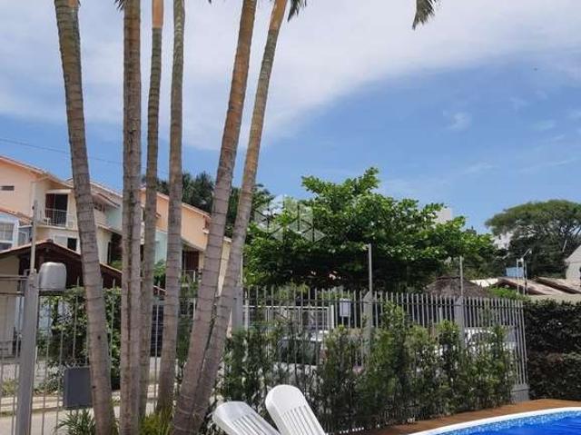 Casa / Sobrado para Venda em Florianópolis/SC Canasvieiras 4 Quartos