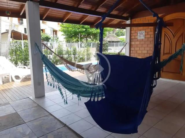 Casa / Sobrado para Venda em Florianópolis/SC Canasvieiras 4 Quartos