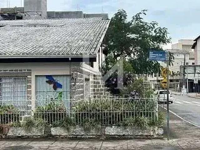 Casa / Sobrado para Venda em Florianópolis/SC Canasvieiras 5 Quartos