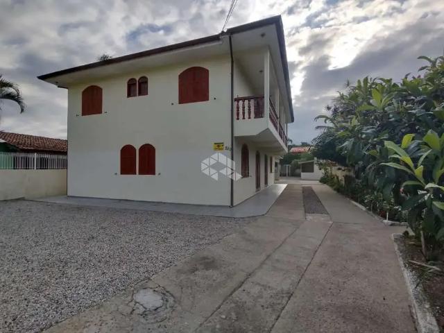 Casa / Sobrado para Venda em Florianópolis/SC Canasvieiras 7 Quartos