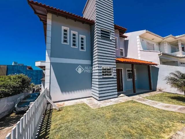 Casa / Sobrado para Venda em Florianópolis/SC Canto 3 Quartos