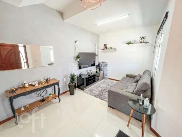 Casa / Sobrado para Venda em Florianópolis/SC Canto 3 Quartos