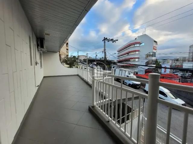 Casa / Sobrado para Venda em Florianópolis/SC Capoeiras 3 Quartos