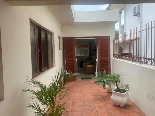Casa / Sobrado para Venda em Florianópolis/SC Capoeiras 3 Quartos