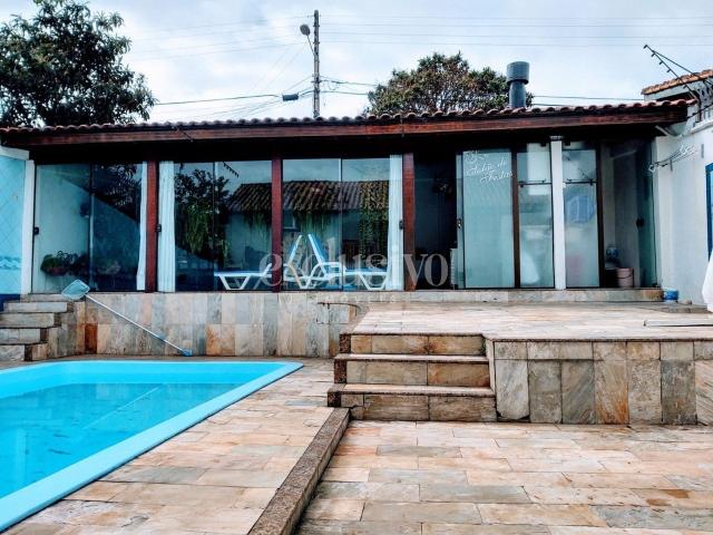 Casa / Sobrado para Venda em Florianópolis/SC Capoeiras 4 Quartos