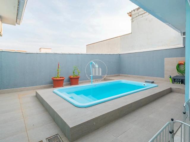 Casa / Sobrado para Venda em Florianópolis/SC Capoeiras 4 Quartos