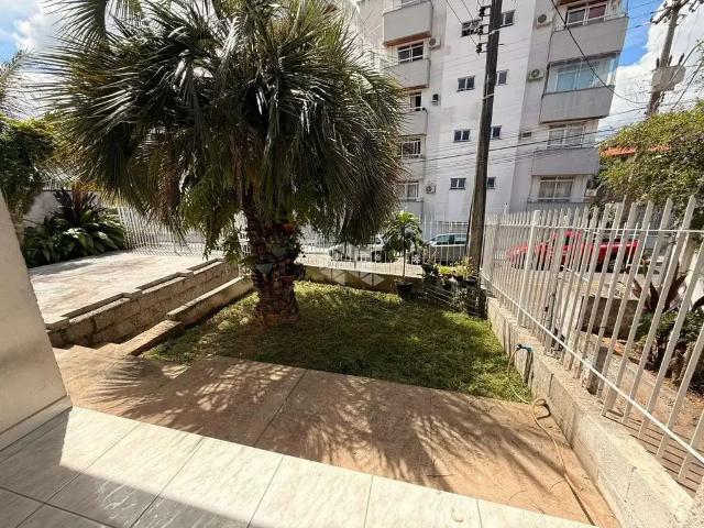 Casa / Sobrado para Venda em Florianópolis/SC Capoeiras 4 Quartos