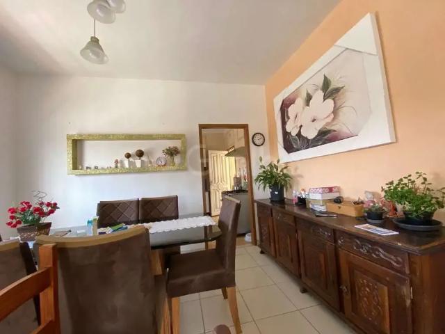 Casa / Sobrado para Venda em Florianópolis/SC Capoeiras 4 Quartos