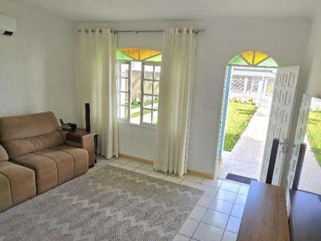 Casa / Sobrado para Venda em Florianópolis/SC Capoeiras 4 Quartos