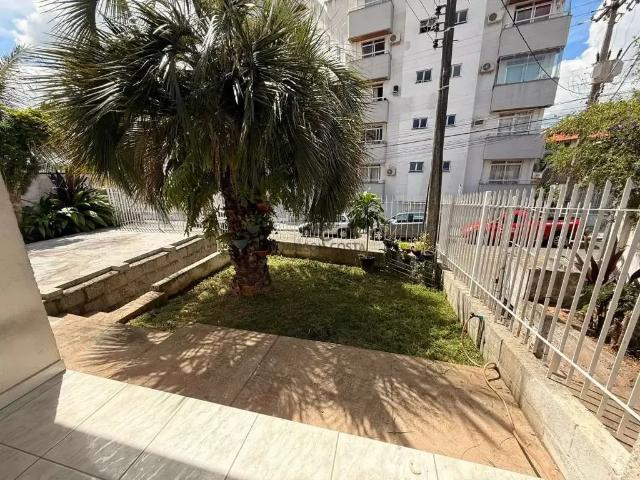 Casa / Sobrado para Venda em Florianópolis/SC Capoeiras 4 Quartos