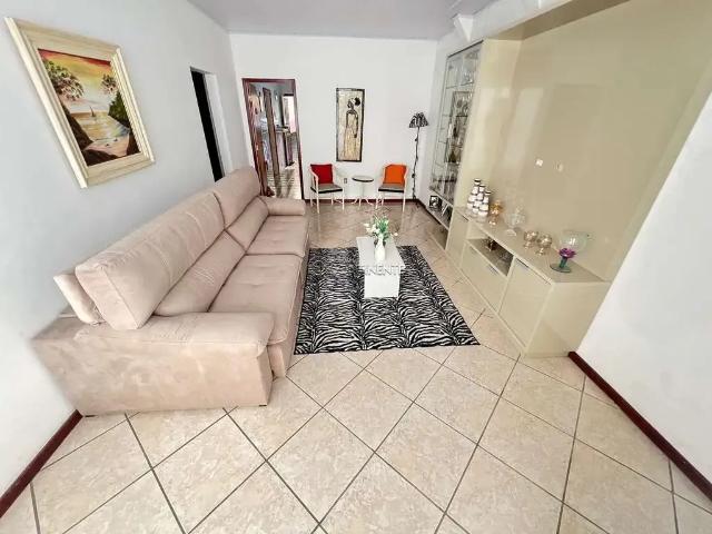 Casa / Sobrado para Venda em Florianópolis/SC Capoeiras 5 Quartos