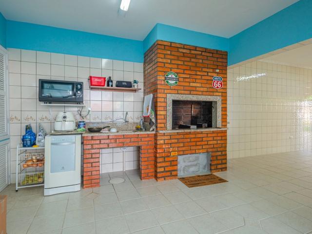 Casa / Sobrado para Venda em Florianópolis/SC Capoeiras 5 Quartos