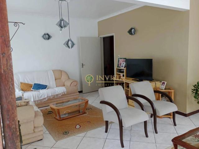 Casa / Sobrado para Venda em Florianópolis/SC Capoeiras 6 Quartos