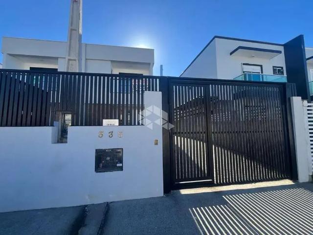 Casa / Sobrado para Venda em Florianópolis/SC Carianos 3 Quartos