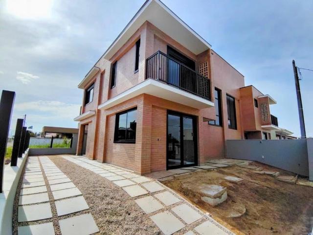 Casa / Sobrado para Venda em Florianópolis/SC Carianos 3 Quartos