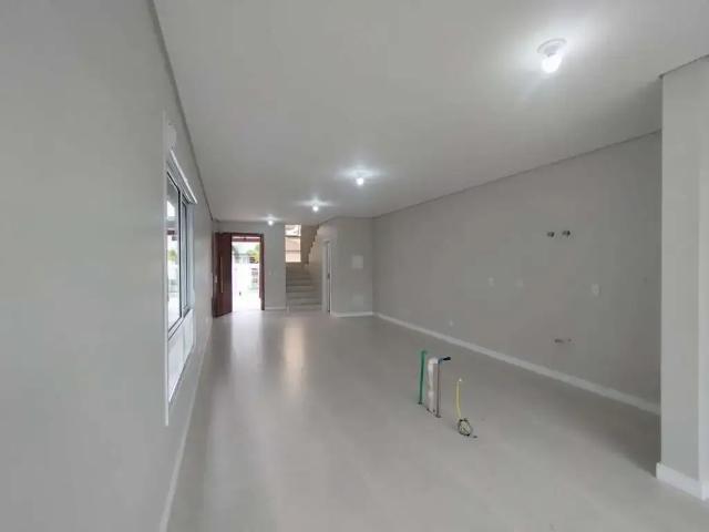 Casa / Sobrado para Venda em Florianópolis/SC Carianos 3 Quartos