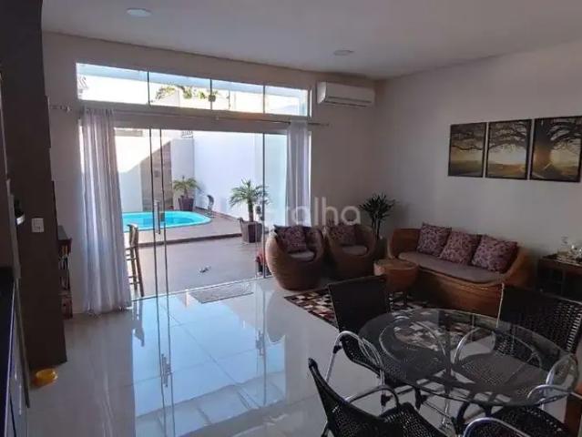 Casa / Sobrado para Venda em Florianópolis/SC Carianos 3 Quartos