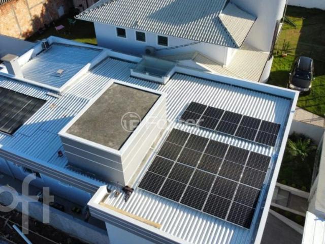 Casa / Sobrado para Venda em Florianópolis/SC Carianos 3 Quartos