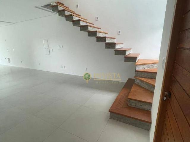 Casa / Sobrado para Venda em Florianópolis/SC Carianos 3 Quartos