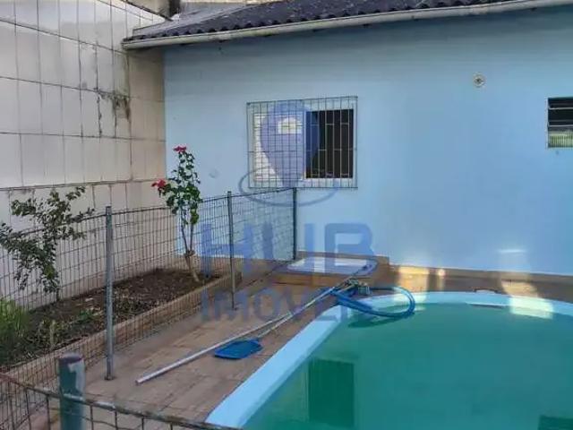 Casa / Sobrado para Venda em Florianópolis/SC Carianos 3 Quartos