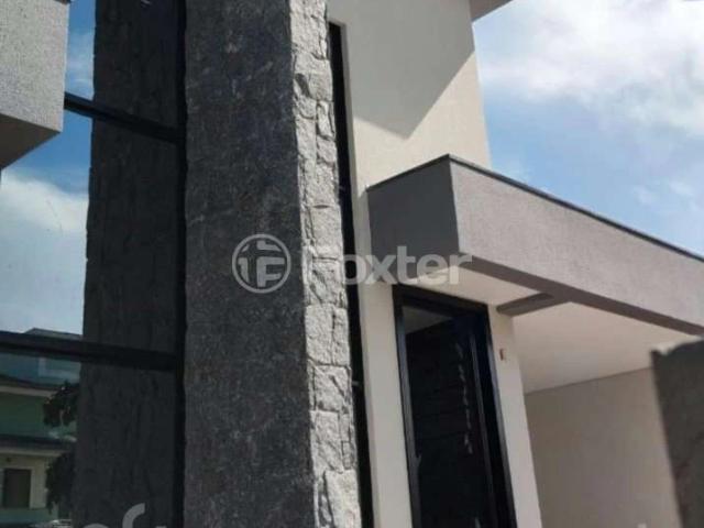 Casa / Sobrado para Venda em Florianópolis/SC Carianos 3 Quartos