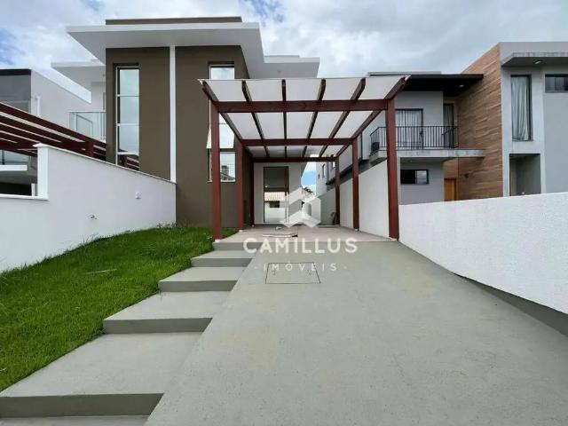 Casa / Sobrado para Venda em Florianópolis/SC Carianos 3 Quartos