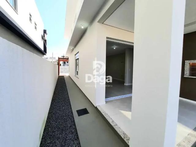 Casa / Sobrado para Venda em Florianópolis/SC Carianos 3 Quartos