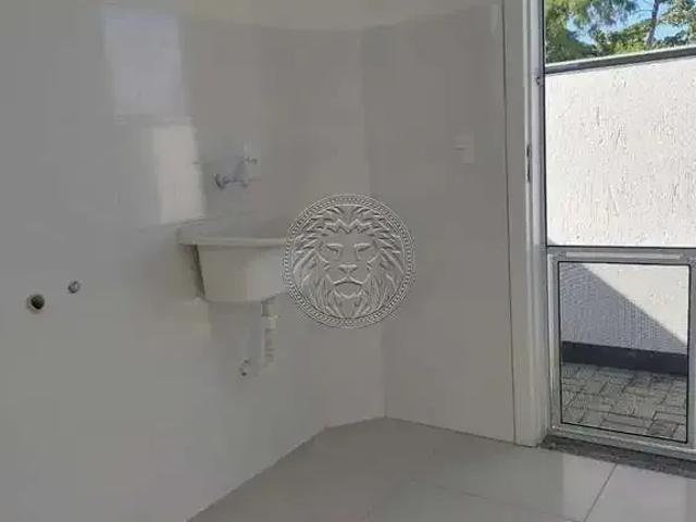 Casa / Sobrado para Venda em Florianópolis/SC Carianos 3 Quartos