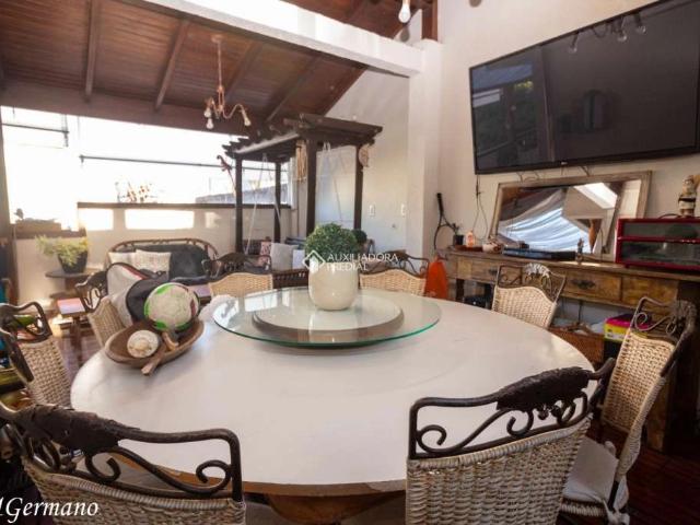 Casa / Sobrado para Venda em Florianópolis/SC Carvoeira 5 Quartos