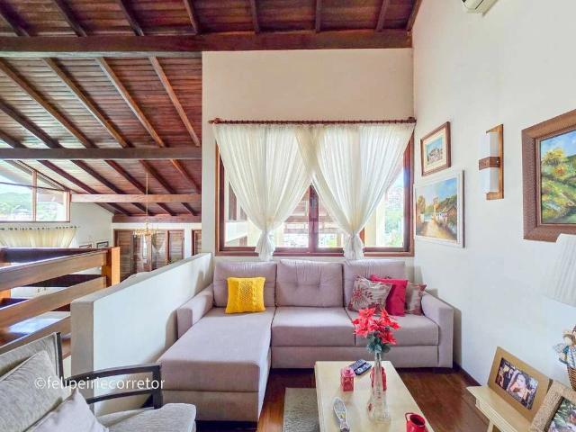 Casa / Sobrado para Venda em Florianópolis/SC Carvoeira 5 Quartos