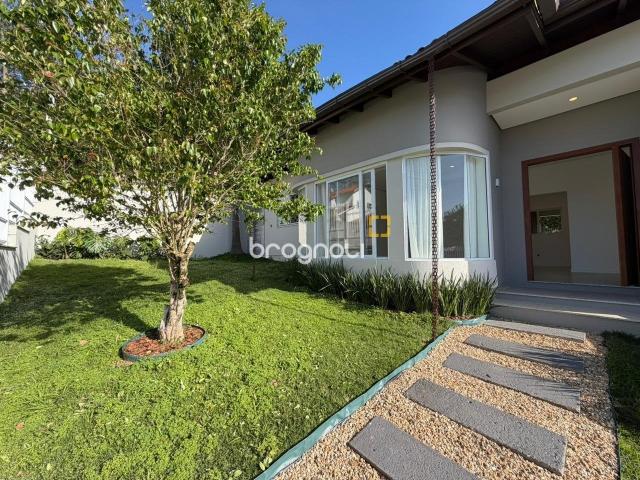 Casa / Sobrado para Venda em Florianópolis/SC Centro 3 Quartos