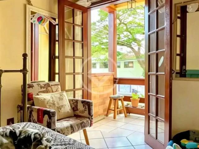 Casa / Sobrado para Venda em Florianópolis/SC Centro 4 Quartos