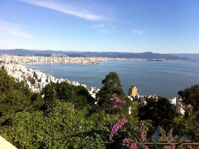 Casa / Sobrado para Venda em Florianópolis/SC Centro 4 Quartos