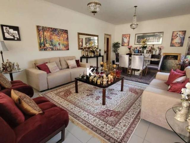 Casa / Sobrado para Venda em Florianópolis/SC Centro 4 Quartos