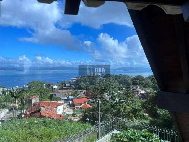 Casa / Sobrado para Venda em Florianópolis/SC Centro 5 Quartos