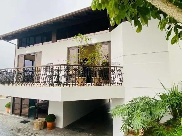 Casa / Sobrado para Venda em Florianópolis/SC Centro 5 Quartos
