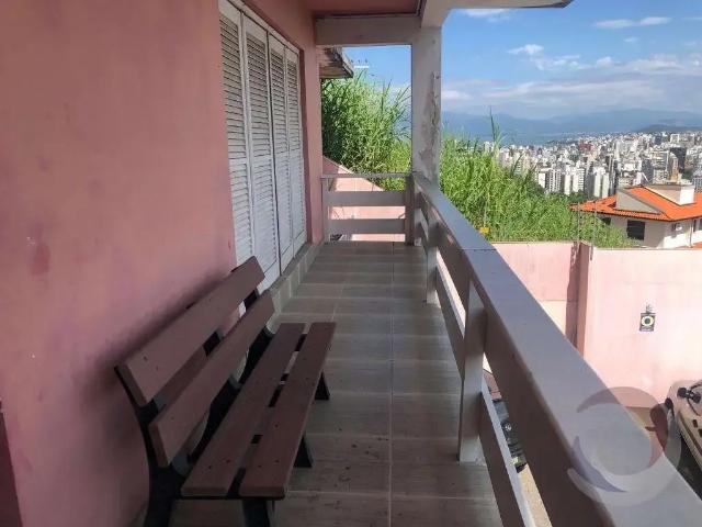 Casa / Sobrado para Venda em Florianópolis/SC Centro 6 Quartos