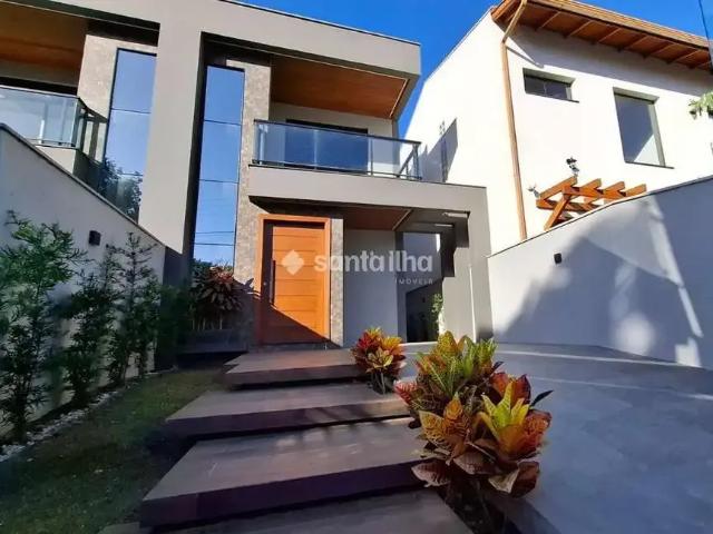 Casa / Sobrado para Venda em Florianópolis/SC Açores 3 Quartos