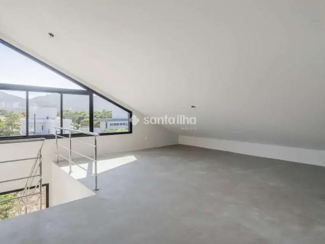 Casa / Sobrado para Venda em Florianópolis/SC Açores 3 Quartos