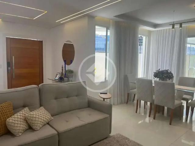 Casa / Sobrado para Venda em Florianópolis/SC Abraão 3 Quartos